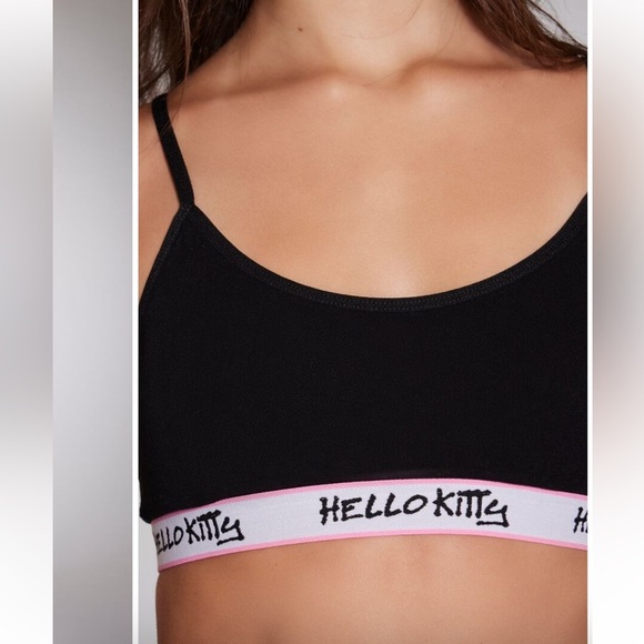 Hello kitty Bralette Size Medium black and pink - Picture 8 of 8